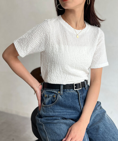 Chez toi(シェトワ)の「カットジャガードコンパクトTシャツ(Tシャツ/カットソー・レディース・ブラック/ブルー/オフホワイト・FREE)」の4枚目の写真