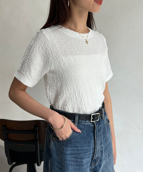 Chez toi(シェトワ)の「カットジャガードコンパクトTシャツ(Tシャツ/カットソー・レディース・ブラック/ブルー/オフホワイト・FREE)」の6枚目の写真