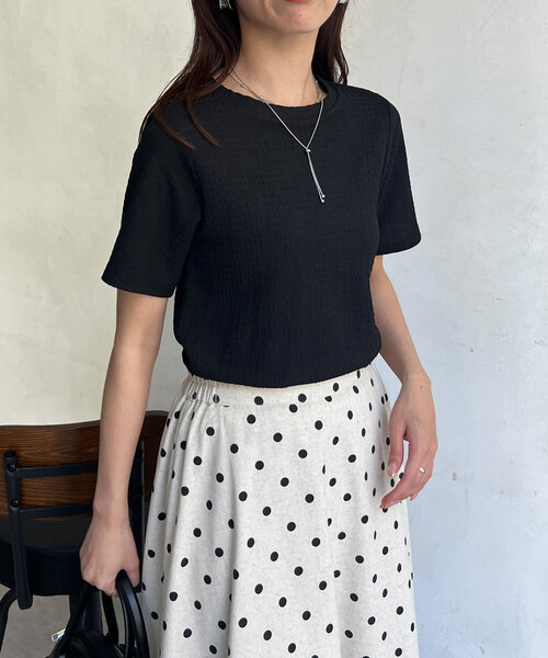 Chez toi(シェトワ)の「カットジャガードコンパクトTシャツ(Tシャツ/カットソー・レディース・ブラック/ブルー/オフホワイト・FREE)」の20枚目の写真