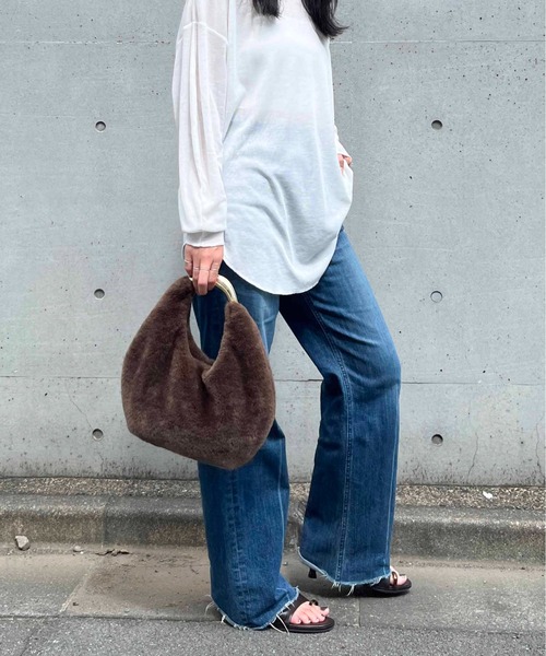 LE VERNIS（ル・ベルニ）の「LE VERNIS(ル・ベルニ) Sculpture mou mini（ハンドバッグ・レディース・ライトグレー/ブラウン/クリーム/ブラック・FREE）」の16枚目の写真