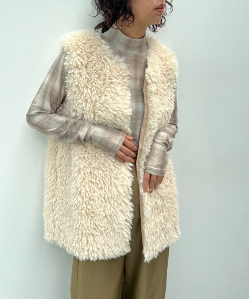 y/m（イム）の「シアーチェック柄メッシュハイネックトップス（Tシャツ/カットソー・レディース・チャコールグレー/ベージュ・FREE）」の4枚目の写真