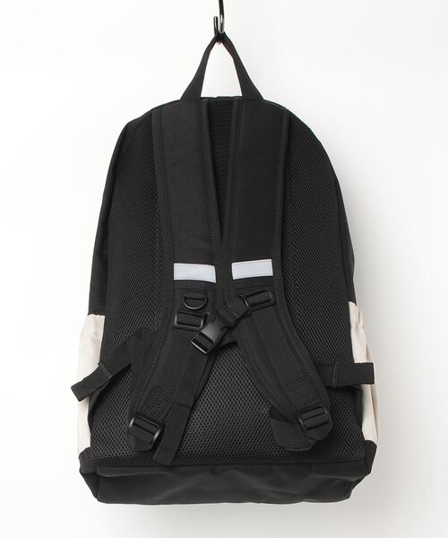 SNOOPY】 ポリエステル バイカラー フェイスラバープレート フロント2