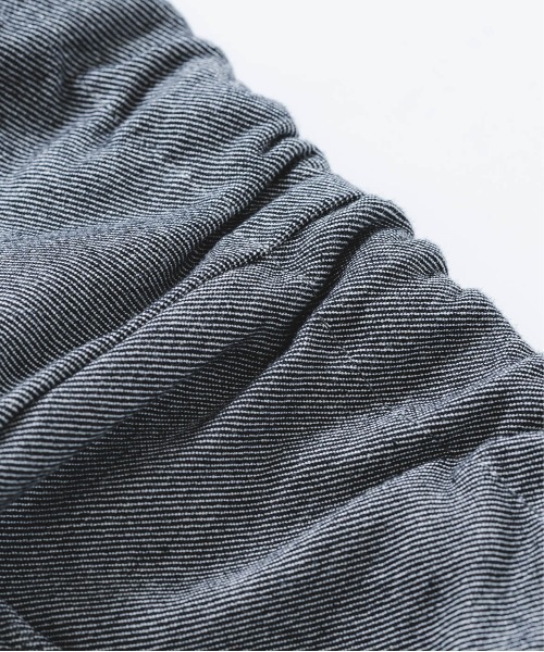 quadro（クオドロ）の「ストレッチデニムイージーパンツ（デニムパンツ・メンズ・ブラック・MEDIUM）」の19枚目の写真