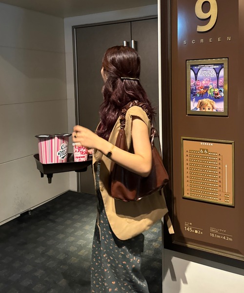 efill(エフィル)の「ベルト付き ジレ ベスト(ベスト・レディース・ベージュ・M)」の18枚目の写真