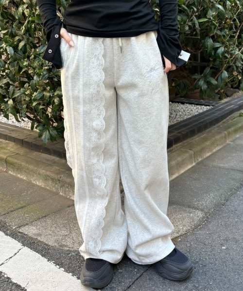 セール】レースラインスウェットパンツ / lace line sweat pants