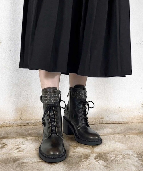 ASH(アッシュ)の「ASH/アッシュ【NINJA】スタッズベルト チャンキーヒールショートブーツ 7cm(ブーツ・レディース・ブラック系・35/36/37/38/39)」の4枚目の写真