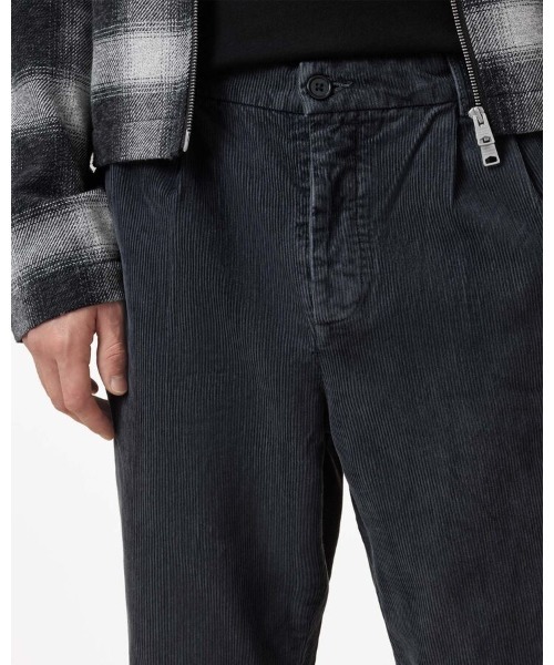 ALLSAINTS（オールセインツ）の「ELM CORDUROY STRAIGHT FIT TROUSERS | ELM コーデュロイ ストレート フィット トラウザー（その他パンツ・メンズ・ブラック系その他・28/30/31/32）」の13枚目の写真
