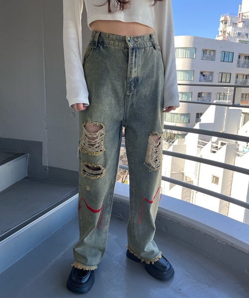 tinkerend（ティンカーエンド）の「【ユニセックス】Damage Straight Denim Pants / ダメージストレートデニムパンツ ポイント刺繍（デニムパンツ・レディース・ライトブルー・M/L）」の9枚目の写真