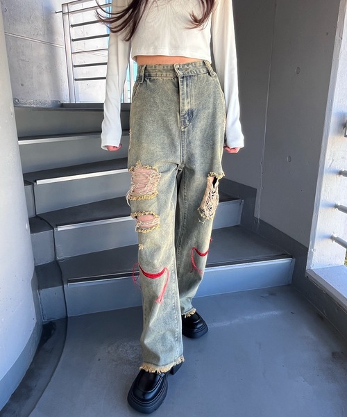 tinkerend（ティンカーエンド）の「【ユニセックス】Damage Straight Denim Pants / ダメージストレートデニムパンツ ポイント刺繍（デニムパンツ・レディース・ライトブルー・M/L）」の13枚目の写真
