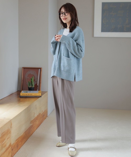 GLOBAL WORK(グローバルワーク)の「フワフワHugmeVネックカーディガン/115961(カーディガン/ボレロ・レディース・グレイッシュベージュ/サックスブルー/セージグリーン/ラベンダー・MEDIUM/LARGE)」の8枚目の写真