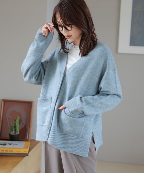 GLOBAL WORK(グローバルワーク)の「フワフワHugmeVネックカーディガン/115961(カーディガン/ボレロ・レディース・グレイッシュベージュ/サックスブルー/セージグリーン/ラベンダー・MEDIUM/LARGE)」の9枚目の写真