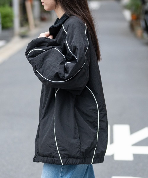 JOHN'S CLOSET（ジョンズクローゼット）の「【13】ナイロン/ボア リバーシブル パイピングブルゾン（ナイロンジャケット・メンズ・ネイビー/ブラック/チャコールグレー・MEDIUM/LARGE/X-LARGE）」の5枚目の写真