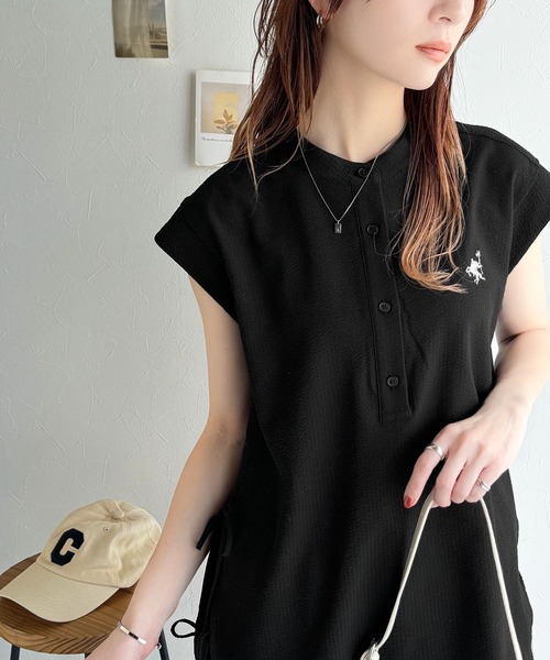 classicalelf(クラシカルエルフ)の「爽やかで品のある。サイドダブルリボンワンポイント刺繍サッカー素材フレンチスリーブトップス(シャツ/ブラウス・レディース・ベージュ/オフホワイト/ブラック/ストライプ・LARGE/MEDIUM/SMALL/X-LARGE)」の20枚目の写真