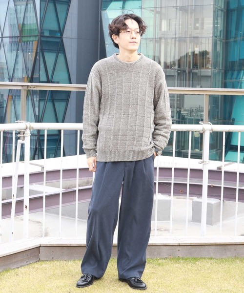 Right-on（ライトオン）の「針抜きモール クルーネックニット（ニット/セーター・メンズ・ダークグレー/グリーン・M/L/XL）」の5枚目の写真