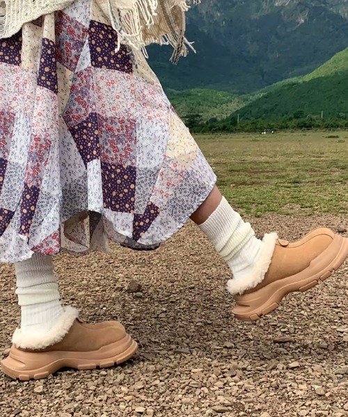 mebole(メボレ)の「ムートンスリッポン(スリッポン・レディース・ベージュ・SMALL/MEDIUM/LARGE)」の5枚目の写真