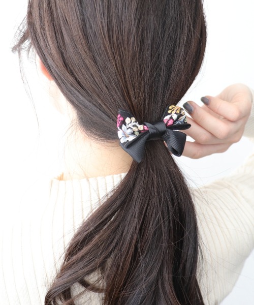 Tomo3 様お取引中⭐3763⭐❣️大人可愛いヘアアクセ❣️インド刺繍リボン カラーインド刺繍リボンポニー（ヘアゴム）｜Three Four Time（スリー