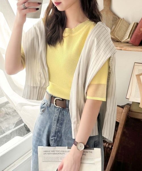 classicalelf(クラシカルエルフ)の「大人フェミニンな透け感。袖口シアーハーフスリーブリブニットトップス(Tシャツ/カットソー・レディース・イエロー/チャコール/オフホワイト/ブラウン/グレイッシュベージュ/ブラック・LARGE/X-LARGE/SMALL/MEDIUM)」の10枚目の写真
