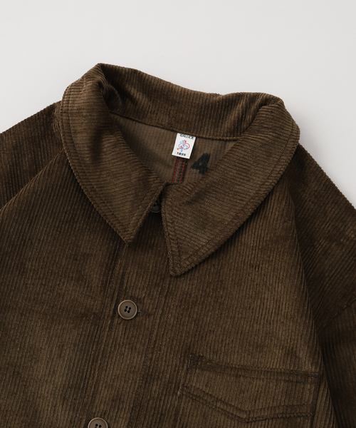 JOURNAL STANDARD relume（ジャーナルスタンダード　レリューム）の「LE TRAVAILLEUR GALLICE  WORKER JKT ”LA VESTE RAIE”（カバーオール・メンズ・カーキ/ネイビー・MEDIUM/LARGE）」の4枚目の写真