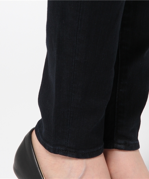 AZUL by moussy(アズールバイマウジー)の「A PERFECT DENIM(デニムパンツ・レディース・ノンウォッシュ/グレー/ブルー/ワンウォッシュ・27inch/26inch/23inch/24inch/22inch/25inch)」の11枚目の写真