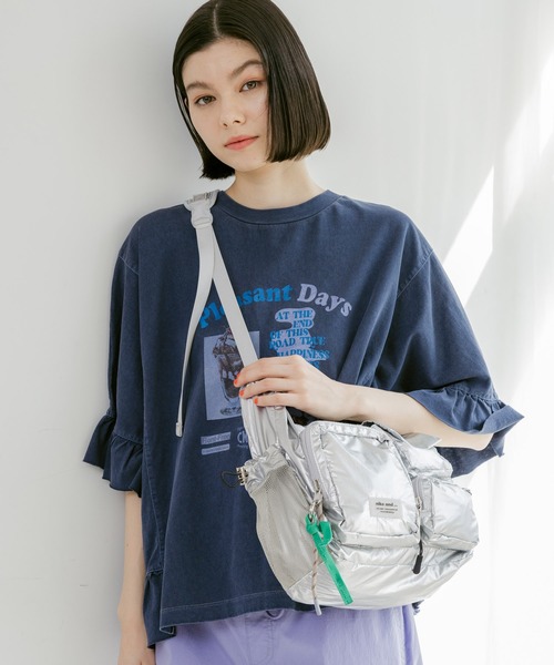 niko and...(ニコアンド)の「オリジナルライトパッカブルマルチショルダーバッグ(ショルダーバッグ・レディース・グレー/ブラック/オレンジ・0)」の1枚目の写真