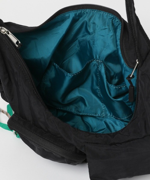 niko and...(ニコアンド)の「オリジナルライトパッカブルマルチショルダーバッグ(ショルダーバッグ・レディース・グレー/ブラック/オレンジ・0)」の12枚目の写真