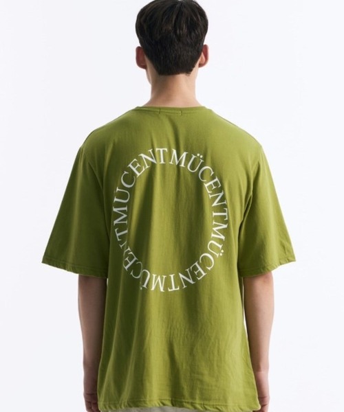 ALAND（エーランド）の「【UNISEX】MUCENT／ラウンドロゴT（Tシャツ/カットソー・レディース・オリーブ/ブラック/ピンク/ホワイト・MEDIUM/LARGE）」の3枚目の写真