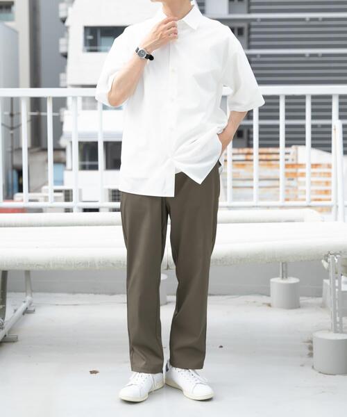 ITEMS URBANRESEARCH（アイテムズ アーバンリサーチ）の「『セットアップ対応』マシンウォッシャブルピケテーパードパンツ（その他パンツ・メンズ・ネイビー/カーキ/ブラック・MEDIUM/LARGE）」の7枚目の写真