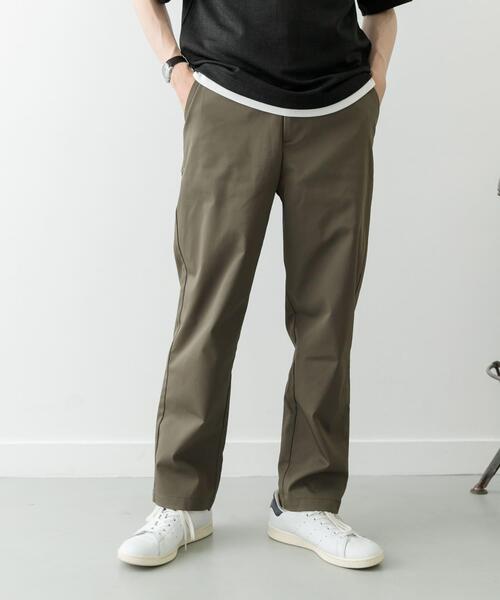 ITEMS URBANRESEARCH（アイテムズ アーバンリサーチ）の「『セットアップ対応』マシンウォッシャブルピケテーパードパンツ（その他パンツ・メンズ・ネイビー/カーキ/ブラック・MEDIUM/LARGE）」の11枚目の写真