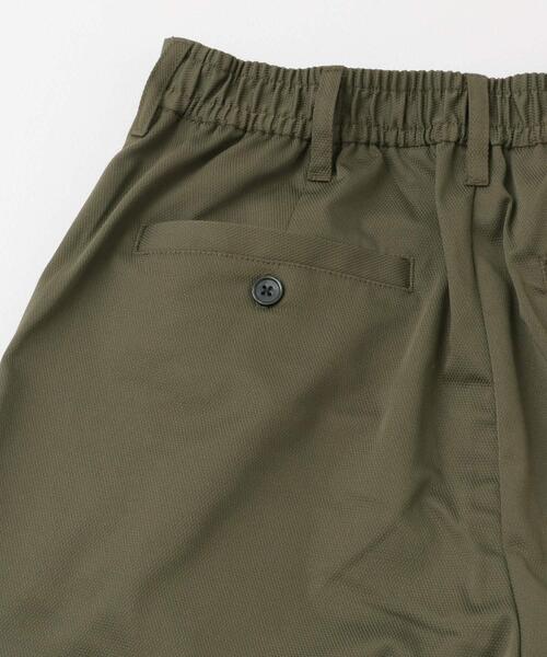 ITEMS URBANRESEARCH（アイテムズ アーバンリサーチ）の「『セットアップ対応』マシンウォッシャブルピケテーパードパンツ（その他パンツ・メンズ・ネイビー/カーキ/ブラック・MEDIUM/LARGE）」の17枚目の写真
