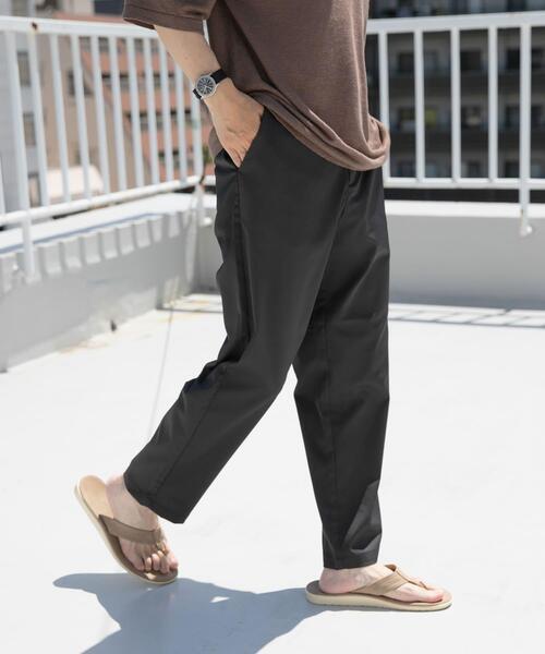 ITEMS URBANRESEARCH(アイテムズ アーバンリサーチ)の「『セットアップ対応』マシンウォッシャブルピケテーパードパンツ(その他パンツ・メンズ・ネイビー/カーキ/ブラック・MEDIUM/LARGE)」の14枚目の写真