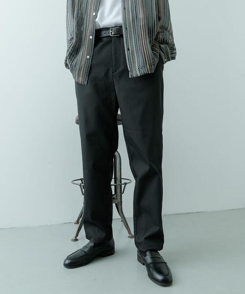 ITEMS URBANRESEARCH(アイテムズ アーバンリサーチ)の「『セットアップ対応』マシンウォッシャブルピケテーパードパンツ(その他パンツ・メンズ・ネイビー/カーキ/ブラック・MEDIUM/LARGE)」の22枚目の写真