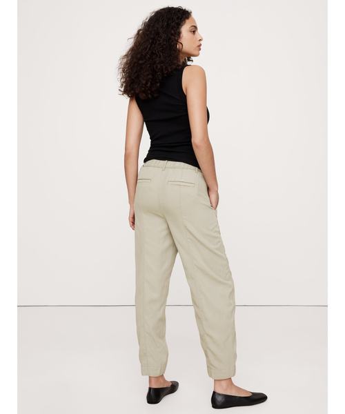 Banana Republic(バナナリパブリック)の「Soma ハイライズ バレルレッグ パンツ(その他パンツ・レディース・ナチュラル/ブラック/ベージュ/グリーン・S/XS/M/L)」の6枚目の写真