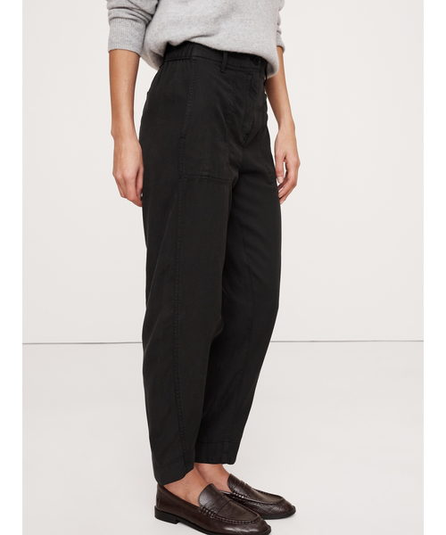 Banana Republic(バナナリパブリック)の「Soma ハイライズ バレルレッグ パンツ(その他パンツ・レディース・ナチュラル/ブラック/ベージュ/グリーン・S/XS/M/L)」の13枚目の写真