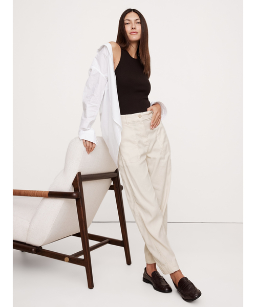 Banana Republic(バナナリパブリック)の「Soma ハイライズ バレルレッグ パンツ(その他パンツ・レディース・ナチュラル/ブラック/ベージュ/グリーン・S/XS/M/L)」の19枚目の写真