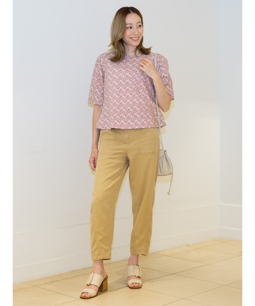 Banana Republic(バナナリパブリック)の「Soma ハイライズ バレルレッグ パンツ(その他パンツ・レディース・ナチュラル/ブラック/ベージュ/グリーン・S/XS/M/L)」の5枚目の写真