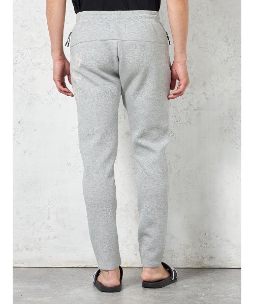 1piu1uguale3 RELAX（ウノピュウノウグァーレトレリラックス）の「【1PIU1UGUALE3 RELAX】TRAINING スウェットパンツ 通年（ウノ ピゥ ウノ ウグァーレ トレ）（スウェットパンツ・メンズ・ブラック/グレー・LL/M/L）」の11枚目の写真