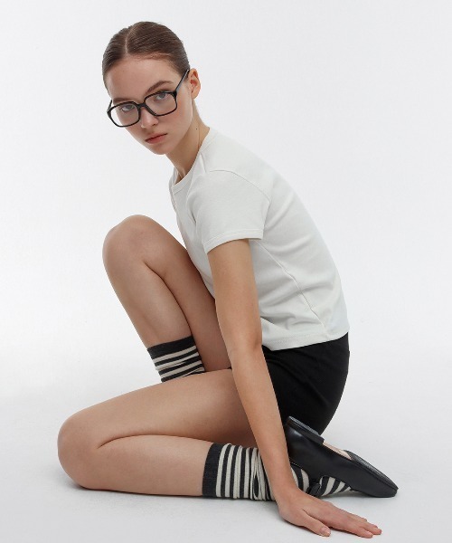 BLACKUP（ブラックアップ）の「[B-BASIC] スタンダードリンガーラウンド半袖Tシャツ（Tシャツ/カットソー・レディース・アイボリー/グレー/チャコール・MEDIUM/SMALL）」の13枚目の写真