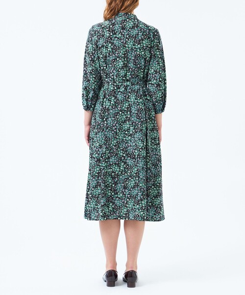 MACKINTOSH PHILOSOPHY(マッキントッシュ フィロソフィー)の「ブーケプリントワンピース(ワンピース・レディース・ホワイト系その他/ダークネイビー・36/38/34)」の11枚目の写真