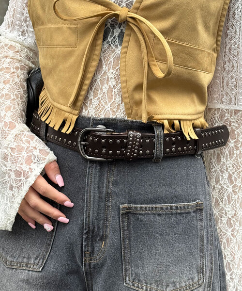 CIAOPANIC（チャオパニック）の「スタッズレザーベルト（ベルト・レディース・レッド/ブラウン・ONE SIZE）」の6枚目の写真