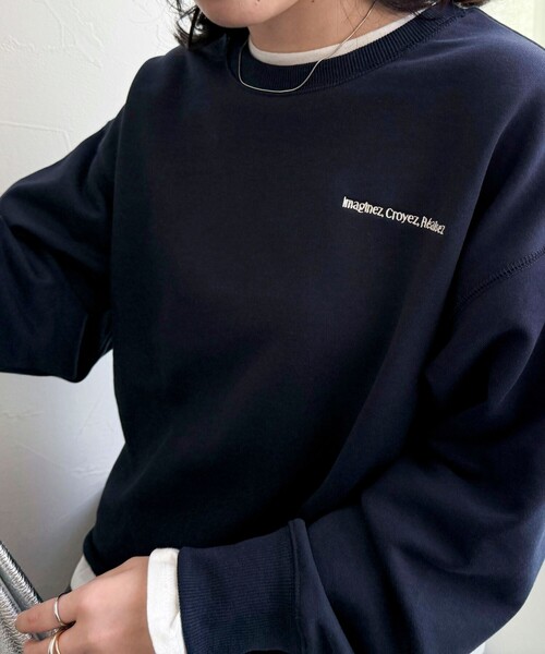 fredy emue（フレディエミュ）の「ロゴ刺繍コンパクトスウェットプルオーバー（スウェット・レディース・グレー/ネイビー/ベージュ/ラベンダー・38）」の6枚目の写真