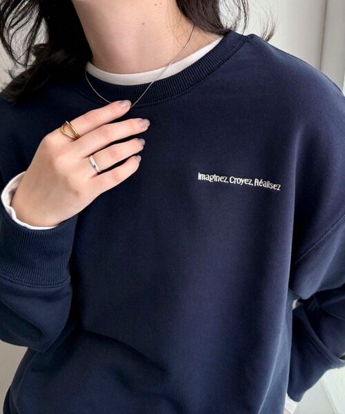 fredy emue（フレディエミュ）の「ロゴ刺繍コンパクトスウェットプルオーバー（スウェット・レディース・グレー/ネイビー/ベージュ/ラベンダー・38）」の11枚目の写真