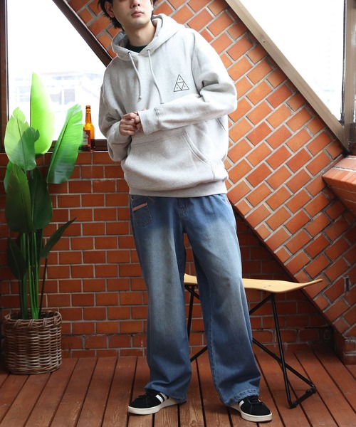 HUF（ハフ）の「HUF ロゴプルオーバーフーディー（パーカー・メンズ・ブラック/ヘザーグレー・MEDIUM/X-LARGE/LARGE）」の14枚目の写真