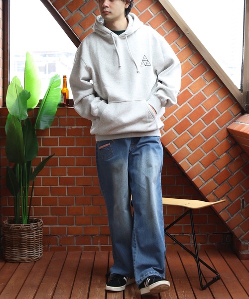 HUF（ハフ）の「HUF ロゴプルオーバーフーディー（パーカー・メンズ・ブラック/ヘザーグレー・MEDIUM/X-LARGE/LARGE）」の19枚目の写真