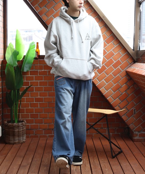 HUF（ハフ）の「HUF ロゴプルオーバーフーディー（パーカー・メンズ・ブラック/ヘザーグレー・MEDIUM/X-LARGE/LARGE）」の20枚目の写真