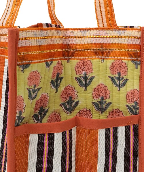 SHIPS(シップス)の「Arawali:メッシュ × ブロック プリント バッグ(トートバッグ・レディース・オレンジ/ライトブルー・ONE SIZE)」の6枚目の写真