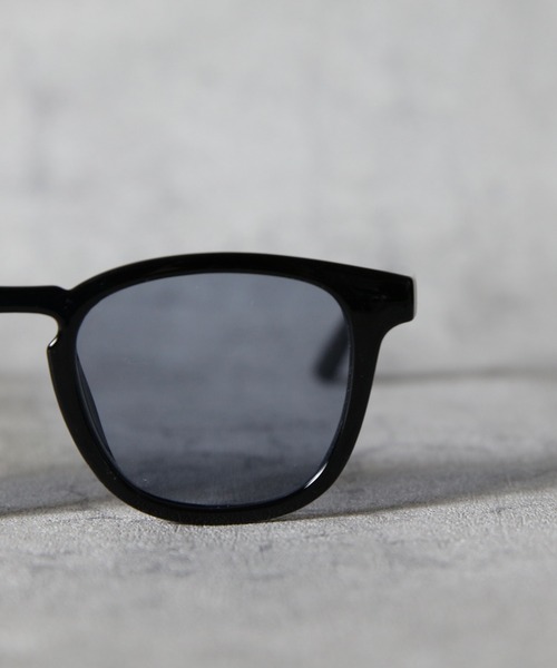 ８(eight)（エイト）の「ビッグスクエアサングラス（サングラス・メンズ・ブラック系その他3/ブラック系その他5/ブラウン系その他2/ブラック系その他/ブラック系その他4/ブラック系その他6/ブラック系1/ベージュ系その他/その他1/その他2/その他3/グレー系その他/ブラウン系その他/ブラック系その他2/ブラック系その他7・FREE）」の21枚目の写真