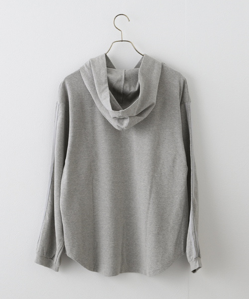 JOURNAL STANDARD(ジャーナルスタンダード)の「ラインフードプルオーバー(Tシャツ/カットソー・レディース・ライトグレー/イエロー/ブラック系その他・FREE)」の4枚目の写真