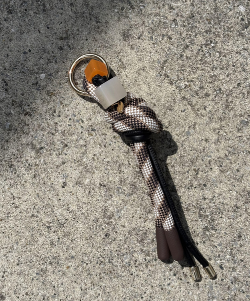 LOWELL things（ロウェル　シングス）の「ロープチャーム/バッグチャーム/マルチチャーム（チャーム・レディース・ネイビー/ブラウン・フリー）」の20枚目の写真