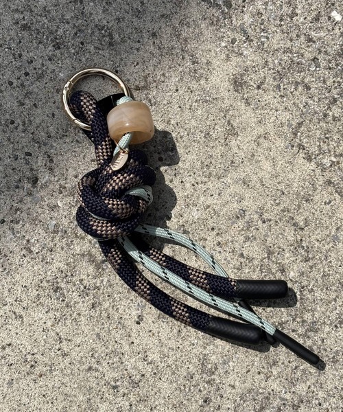 LOWELL things（ロウェル　シングス）の「ロープチャーム/バッグチャーム/マルチチャーム（チャーム・レディース・ネイビー/ブラウン・フリー）」の11枚目の写真