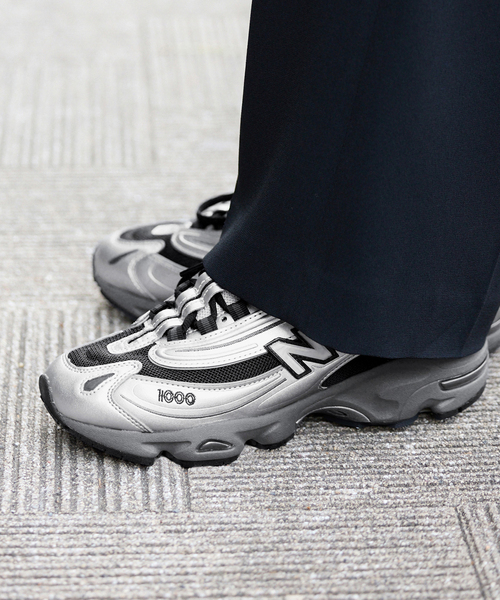IENA(イエナ)の「NEW BALANCE/ニューバランス M1000EGR(スニーカー・レディース・シルバー・23cm/23.5cm/24cm/24.5cm/25cm)」の4枚目の写真